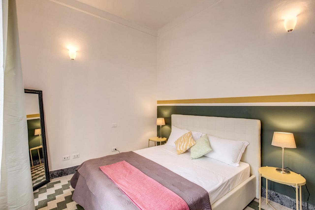 Aweshomeitaly - Bay Windows Apartment La Spezia Luaran gambar