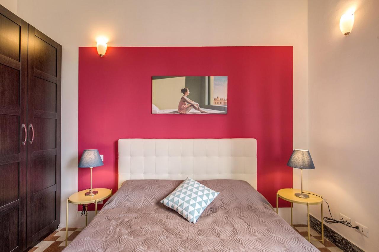 Aweshomeitaly - Bay Windows Apartment La Spezia Luaran gambar