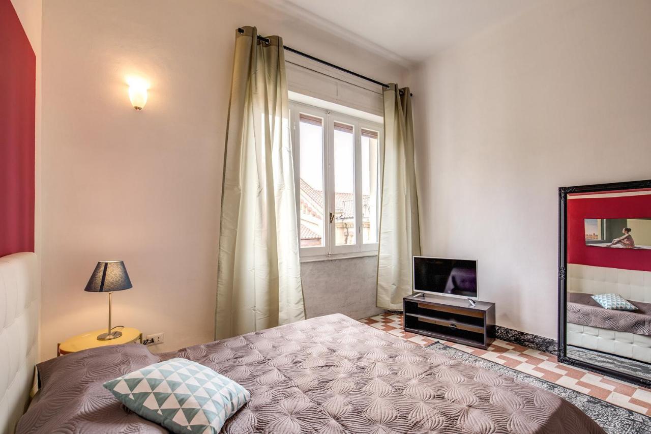 Aweshomeitaly - Bay Windows Apartment La Spezia Luaran gambar