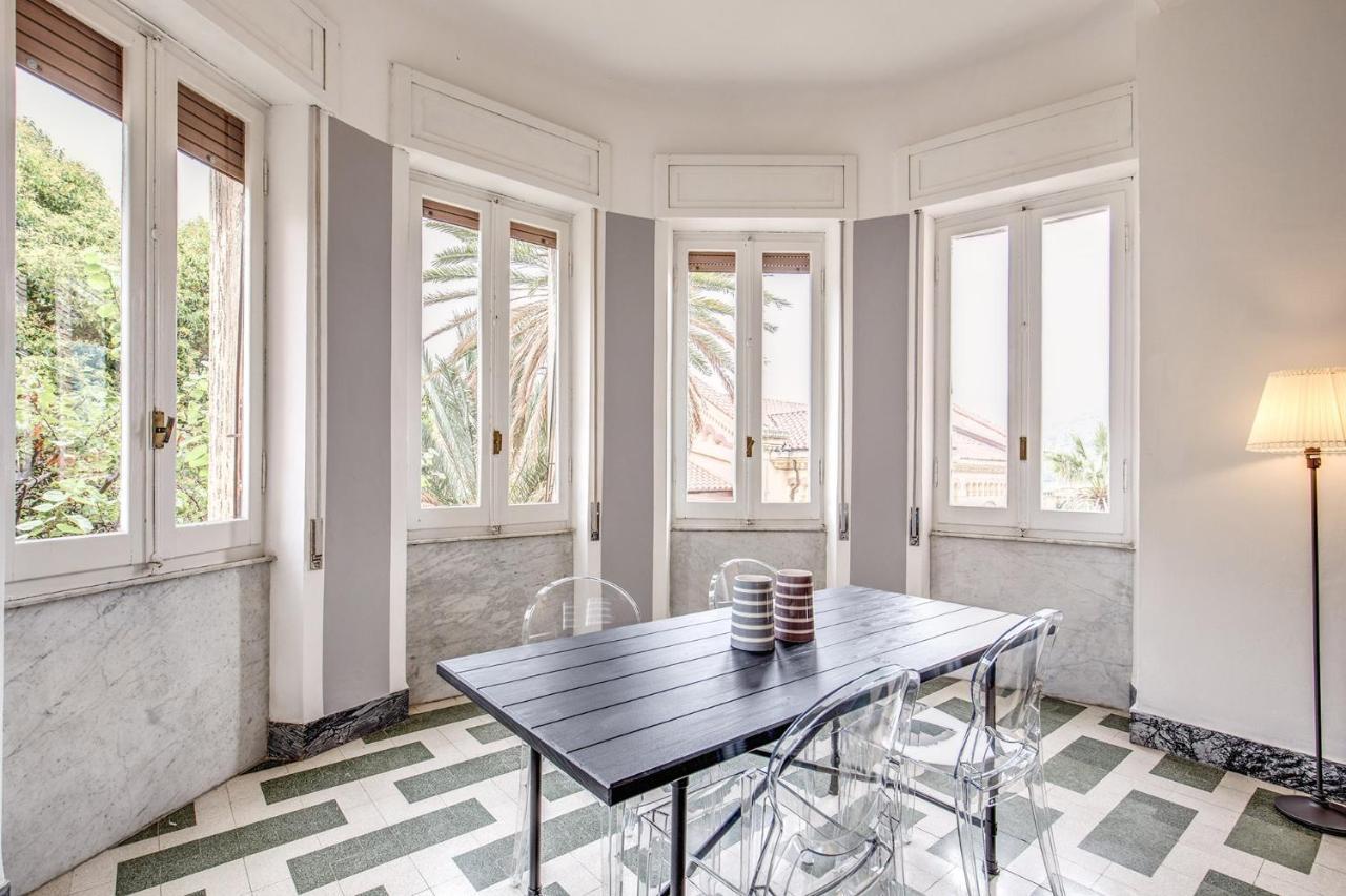 Aweshomeitaly - Bay Windows Apartment La Spezia Luaran gambar