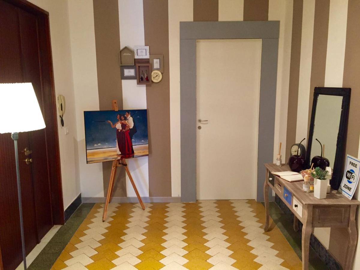Aweshomeitaly - Bay Windows Apartment La Spezia Luaran gambar