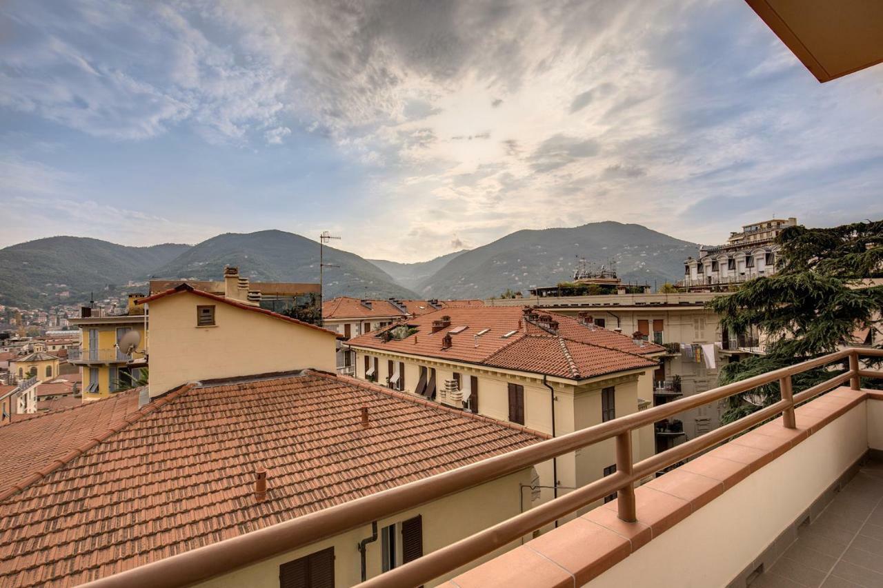 Aweshomeitaly - Bay Windows Apartment La Spezia Luaran gambar